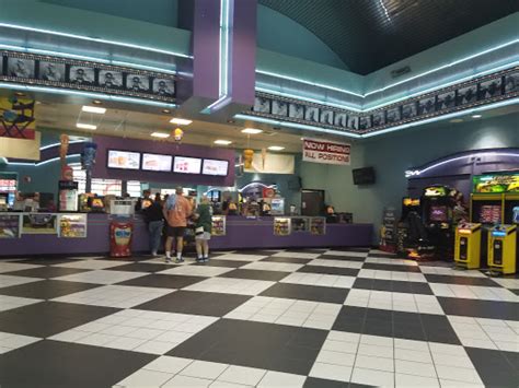 Eagle ridge mall regal cinema. Things To Know About Eagle ridge mall regal cinema. 
